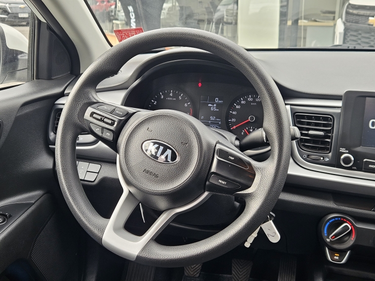 Kia Rio 4 Lx 1.4 Mt 2021 Usado  Usado en Kovacs Usados