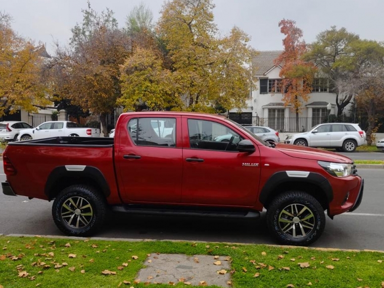 TOYOTA HILUX DX 4X2  2.4 - imagen 4