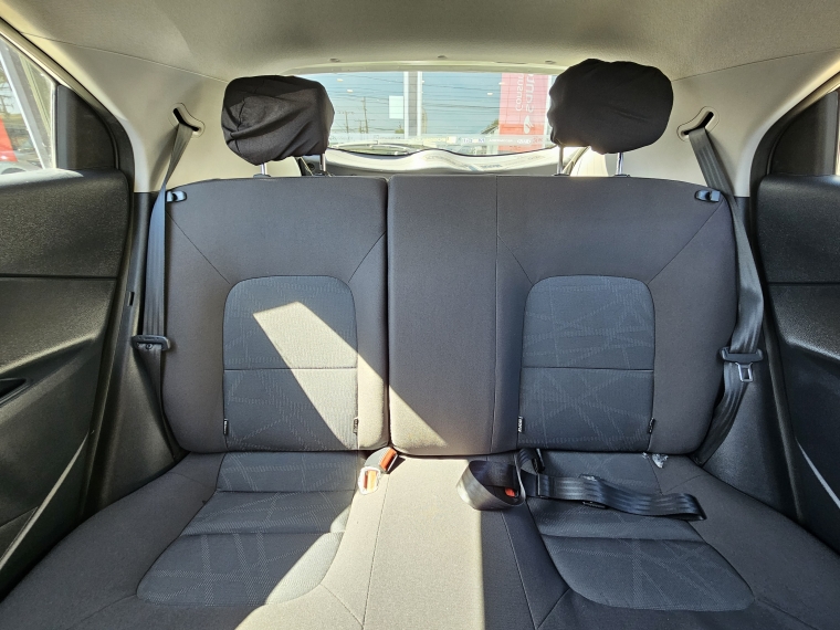 Kia Rio 5 Rio 5 Lx 1.2l 5mt Special Pack - 1817 2017 Usado en Rosselot Usados