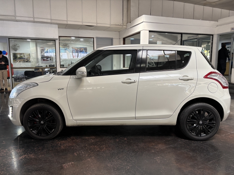 Suzuki Swift Gl 1.2l 5mt Ac 2018  Usado en Grass & Arueste