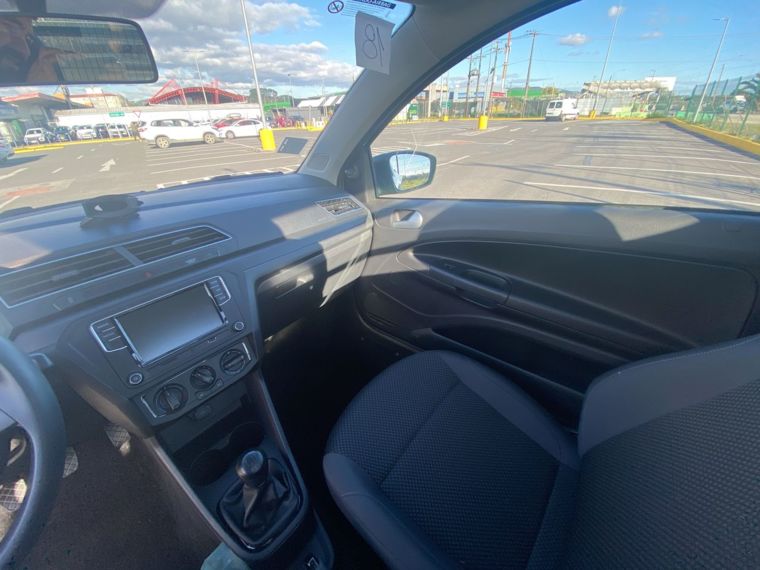 Volkswagen Saveiro 1.6 Cab. Sim. Euro6 Mt 2p 2023 Usado  Usado en Webautos.cl