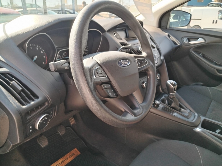 Ford Focus Hb 2.0  2019 Usado  Usado en Webautos.cl