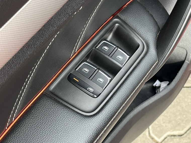 Mg 6 1.5 At 2022 Usado  Usado en Kovacs Usados