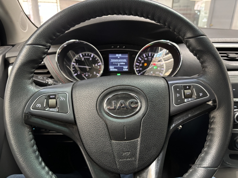 Jac T8 2.0 Comfort 6mt 4x2 2021  Usado en Grass & Arueste