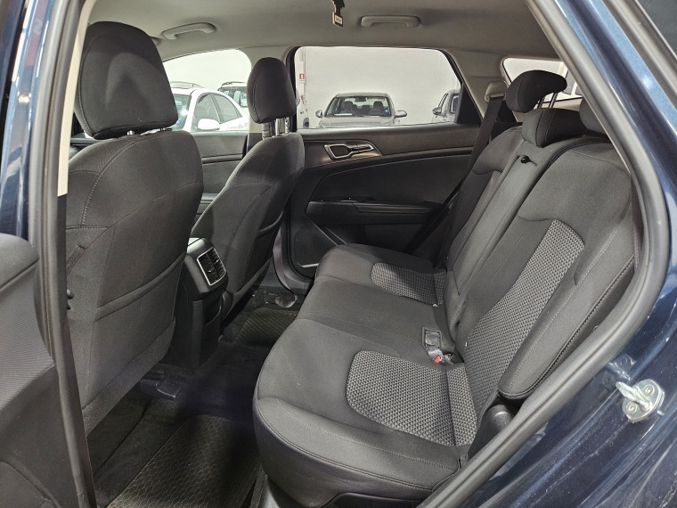 KIA Sportage — foto 8 de 19
