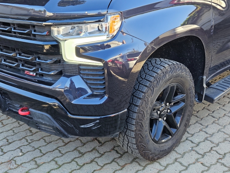 Chevrolet Silverado Silverado Cc Dcab 4x4 5.3 Aut 2024 Usado  Usado en Kovacs Usados