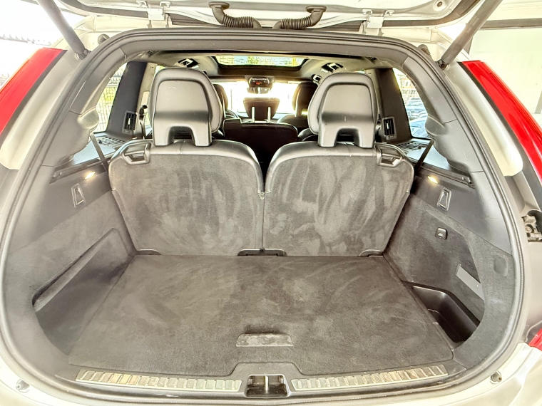 Volvo Xc90 T6 R-design Polestar Awd 2.0t 2018 Usado en Automotriz Olea Flaño