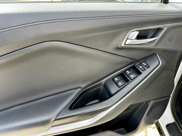 Changan Cs15 — foto 15 de 18