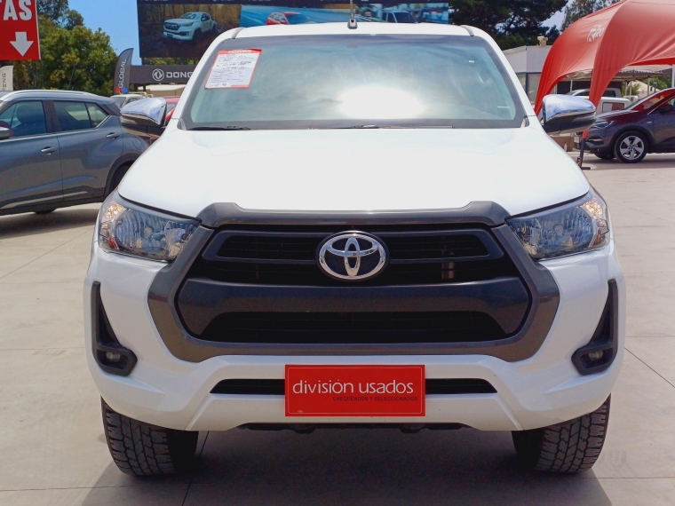 Toyota Hilux Hilux Dlx D Cab 2.7 Benc 2024 Usado en Rosselot Usados