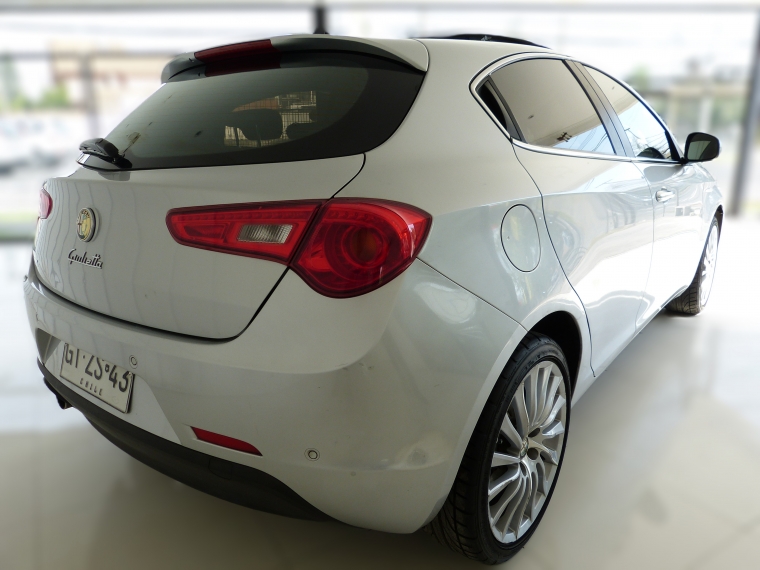 Alfa romeo Giulietta Tct 1.4 Aut 2015 Usado en Automotriz Olea Flaño