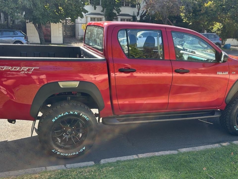 Toyota Hilux Dx 4x4 2.4 2025  Usado en GT Autos