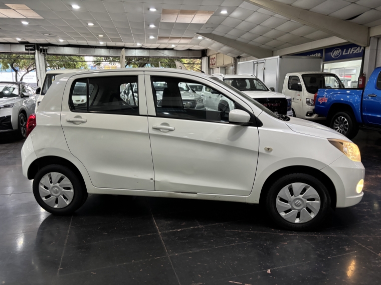 Suzuki Celerio Glx 1.0l 5mt Ac 2016  Usado en Grass & Arueste