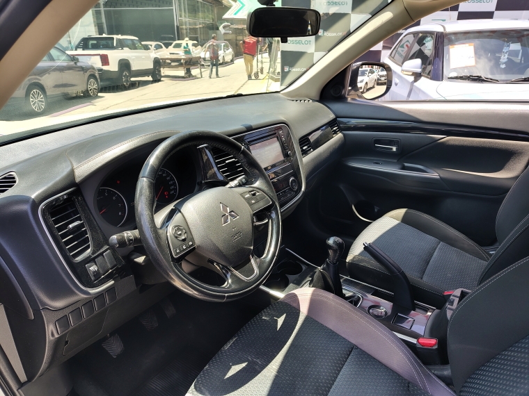 Mitsubishi Outlander Outlander 2.0 2019 Usado en Rosselot Usados