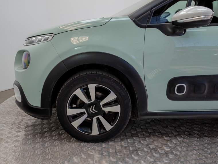 Citroen C-3  1.2 Puretech 82 Shine Connectedcam Mt 2020 Usado  Usado en Webautos.cl