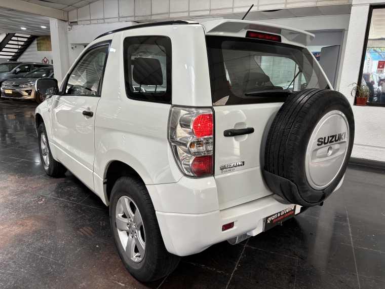 Suzuki Grand vitara Glx Sport 4x4 1.6l 5mt 2015  Usado en Grass & Arueste