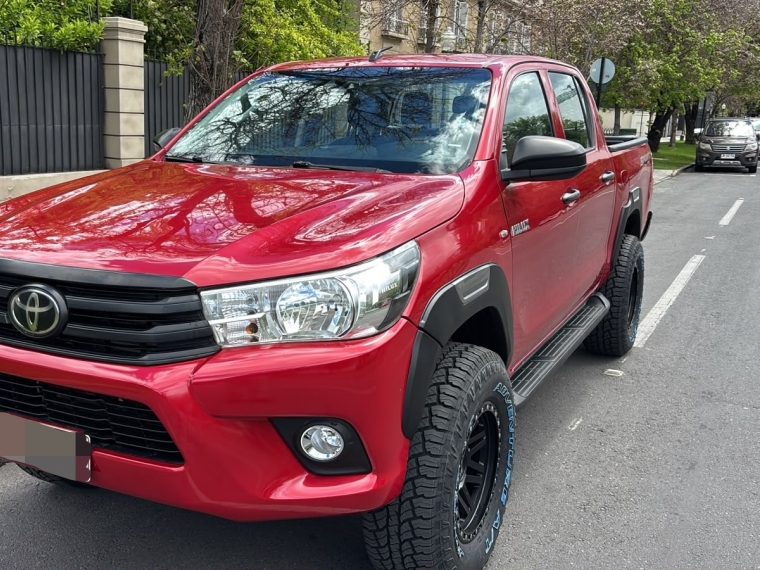 Toyota Hilux Dcab Dx 4X4 2.4Cc