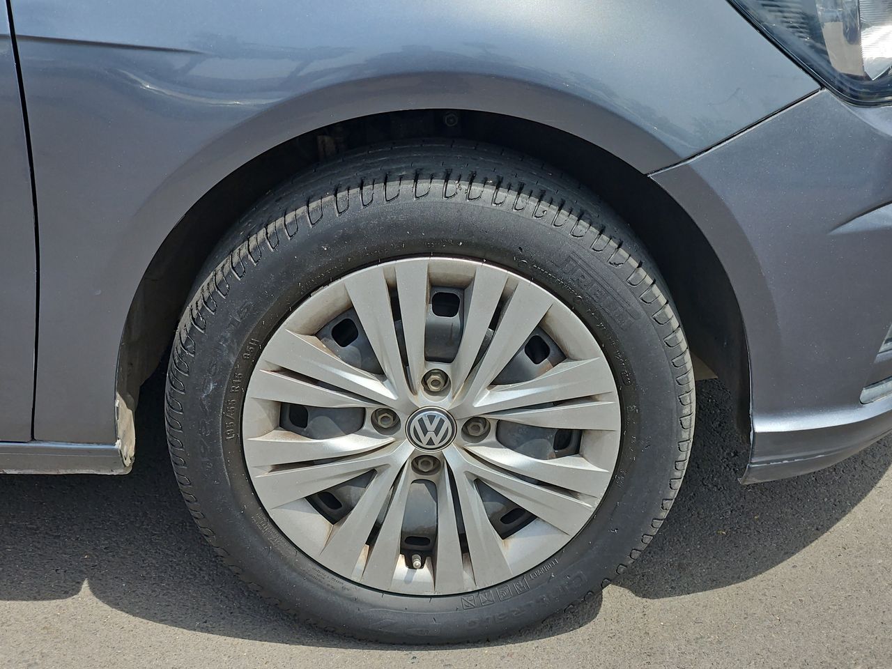 Volkswagen Voyage Voyage  Trendline  1.6 2019 Usado en Usados de Primera - Sergio Escobar