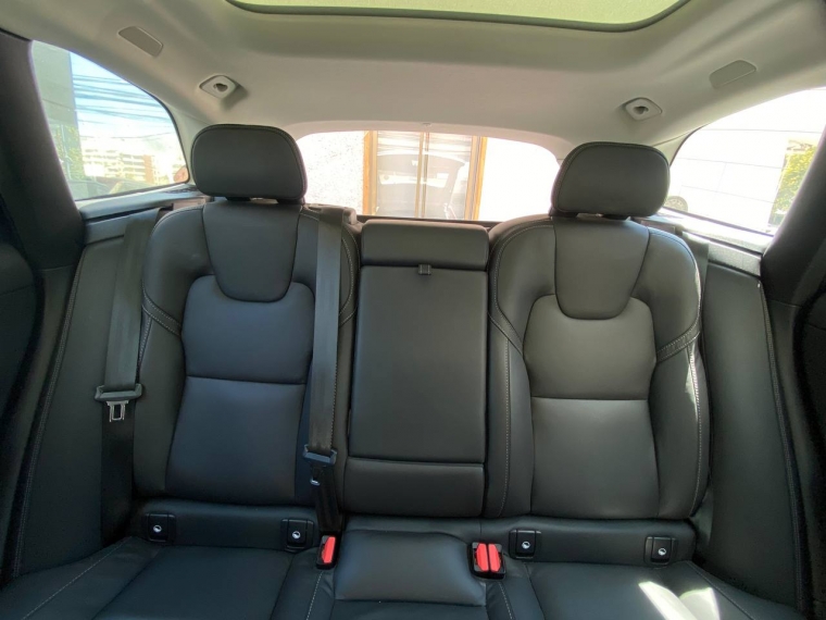 Volvo Xc60 Xc60 Ii T8 Awd Recharge 2.0 Aut 2023 Usado en Rosselot Usados