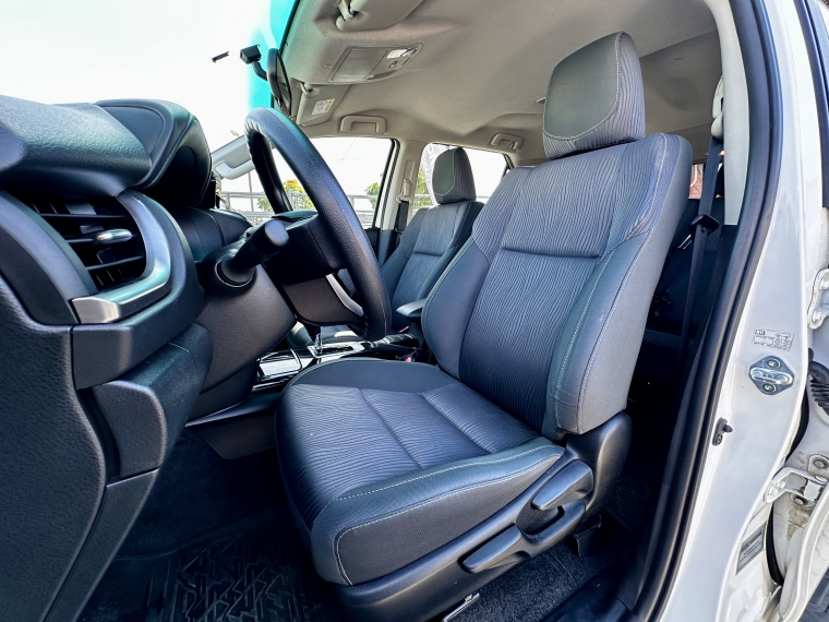 Toyota Fortuner 2.7 Sr5 At 2022 Usado  Usado en Kovacs Usados