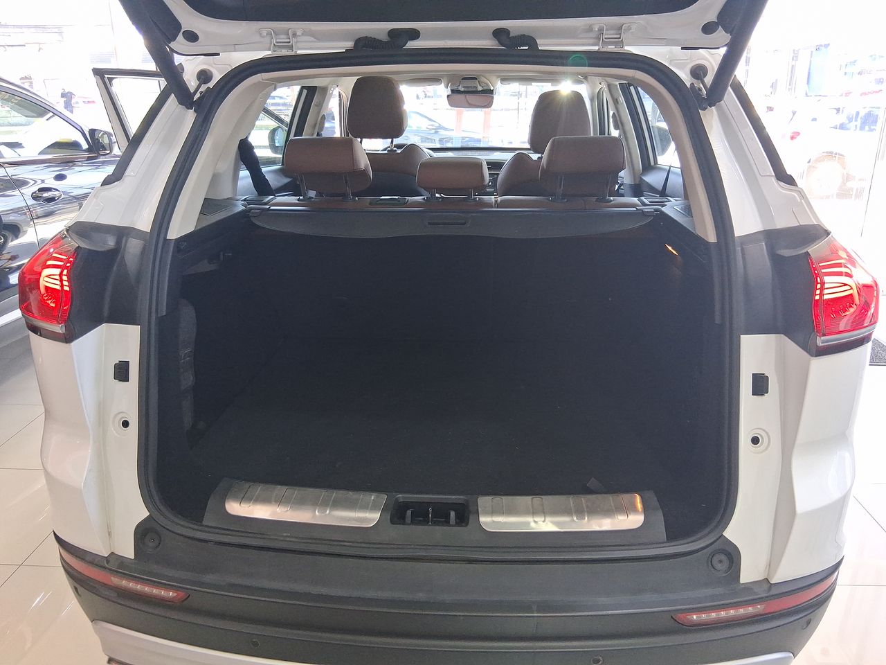 Geely Azkarra Azkarra 4x4 1.5 Aut 2022 Usado en Usados de Primera - Sergio Escobar