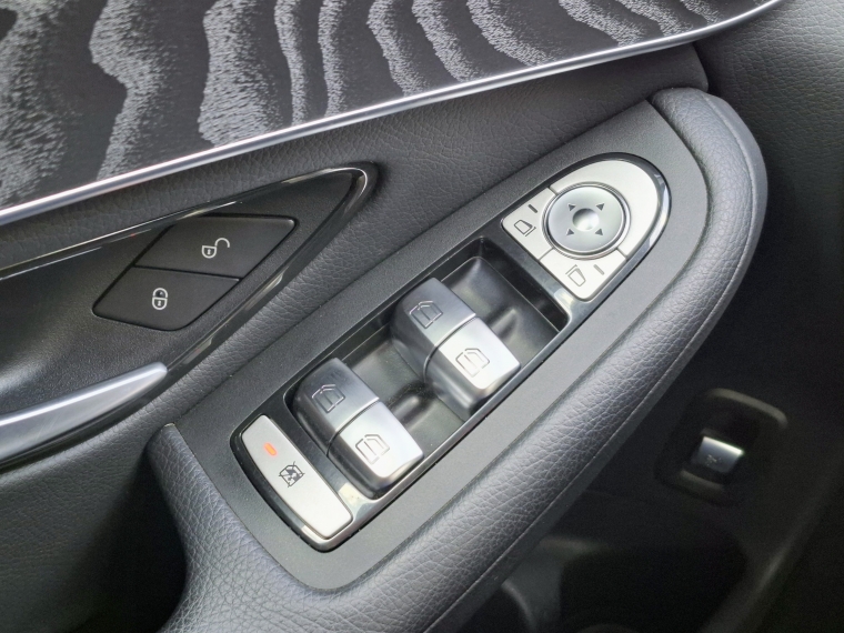 Mercedes benz Glc 220 D Fl At 4x4 2022 Usado  Usado en Kovacs Usados