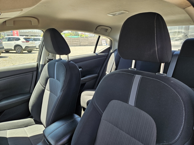 Nissan Sentra Mt 2.0 2023 Usado  Usado en Kovacs Usados