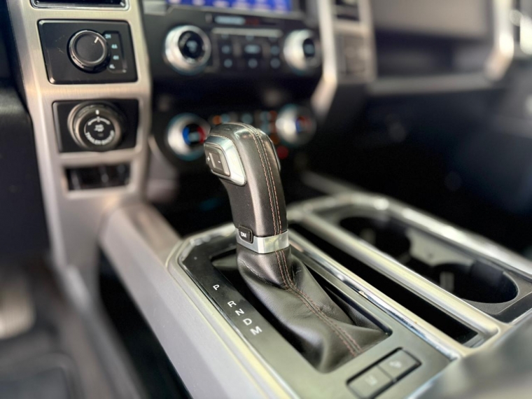 Ford F-150 Platinum 4x4 3.5 Aut 2020 Usado en Automotriz Olea Flaño