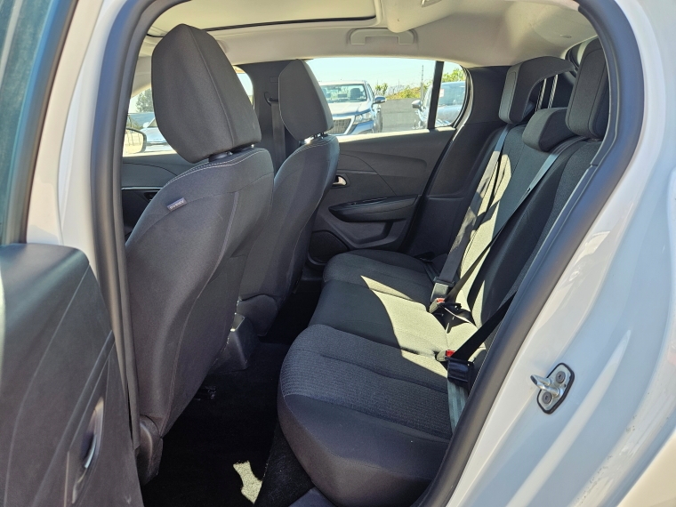 Peugeot 208 Nuevo 208 Style Puretech 75 Mt 1.2 Blanco Euro 6b 2024 Usado en Rosselot Usados