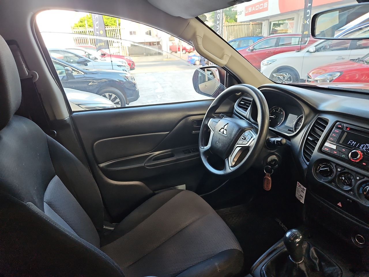 Mitsubishi L200 L200 Katana Crt 4x4 2.4 2022 Usado en Usados de Primera - Sergio Escobar