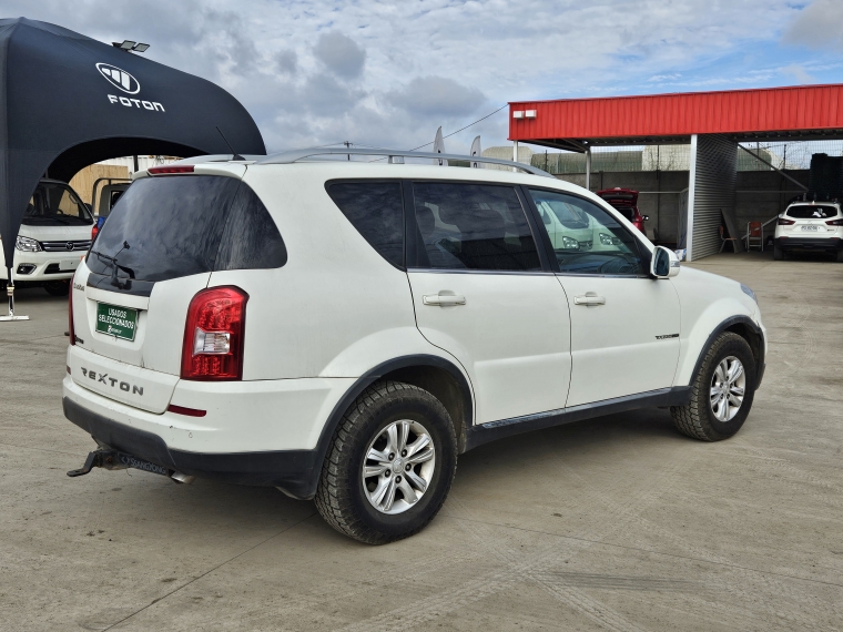 Ssangyong Rexton Rexton W 4x2 Mt 2.2 - Wrx301 Euro Vi 2017 Usado en Rosselot Usados