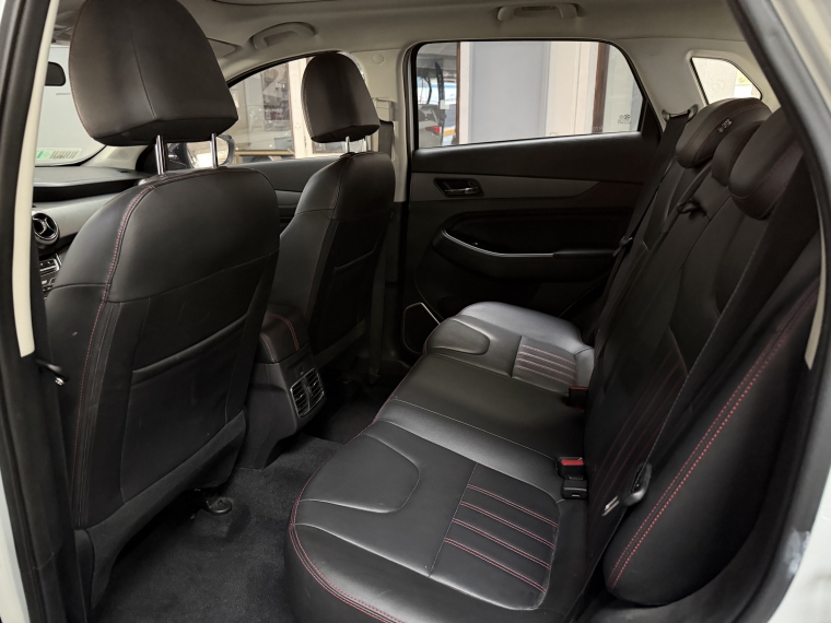 Baic X55 1.5t Aut 2022  Usado en Grass & Arueste