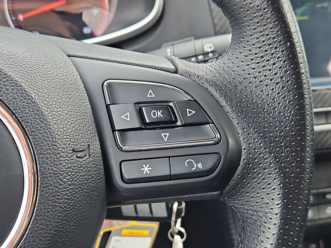 MG ZS ZS MT 1.5 - 2024
