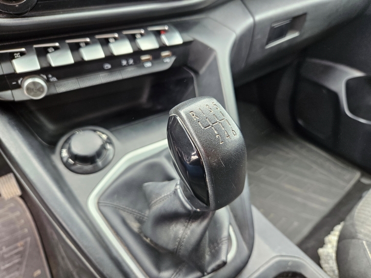 Peugeot Landtrek Landtrek Active Bluehdi 180 4x4 Euro 6b 2024 Usado en Rosselot Usados