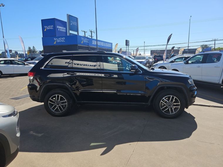 Jeep Grand cherokee 3.6 Laredo 4x2 At 5p 2022 Usado  Usado en Webautos.cl