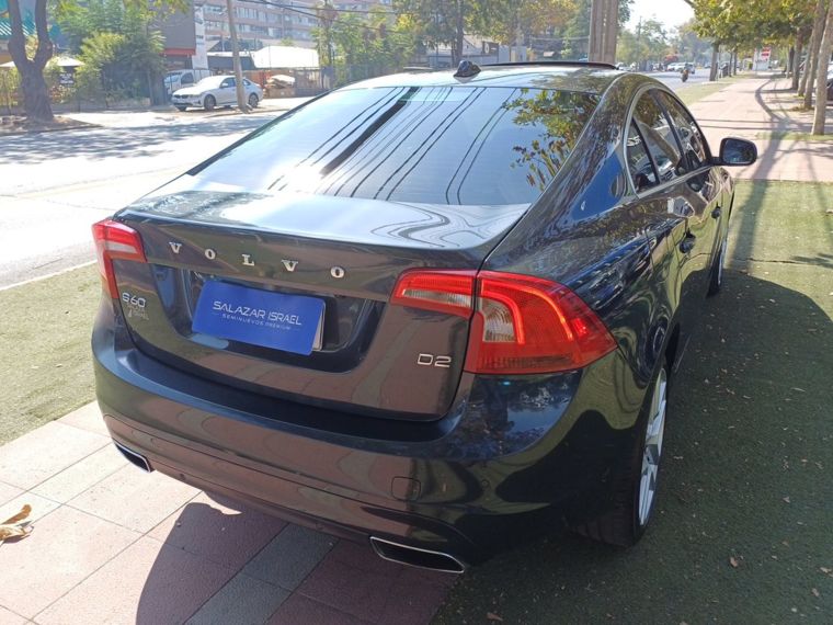 Volvo S60 2.0 D2 Diesel Limited 2wd At 4p 2019 Usado  Usado en Webautos.cl