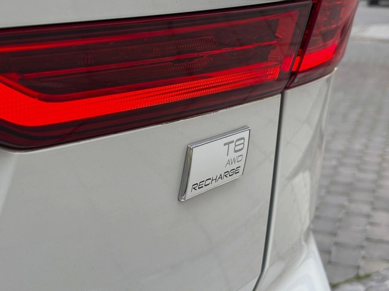 Volvo Xc60 Ii T8 Recharge 4x4 2.0 Aut 2024 Usado Usado en BMW Premium Selection Volvo Xc60 Ii T8 Recharge 4x4 2.0 Aut 2024 Usado Usado en BMW Premium Selection