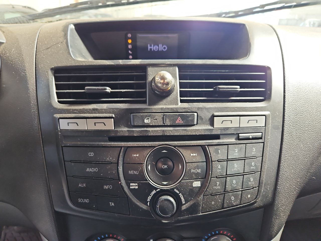 Mazda Bt-50 Bt 50 Dcab Sdx 4x4 3.2 Aut 2014 Usado en Usados de Primera - Sergio Escobar
