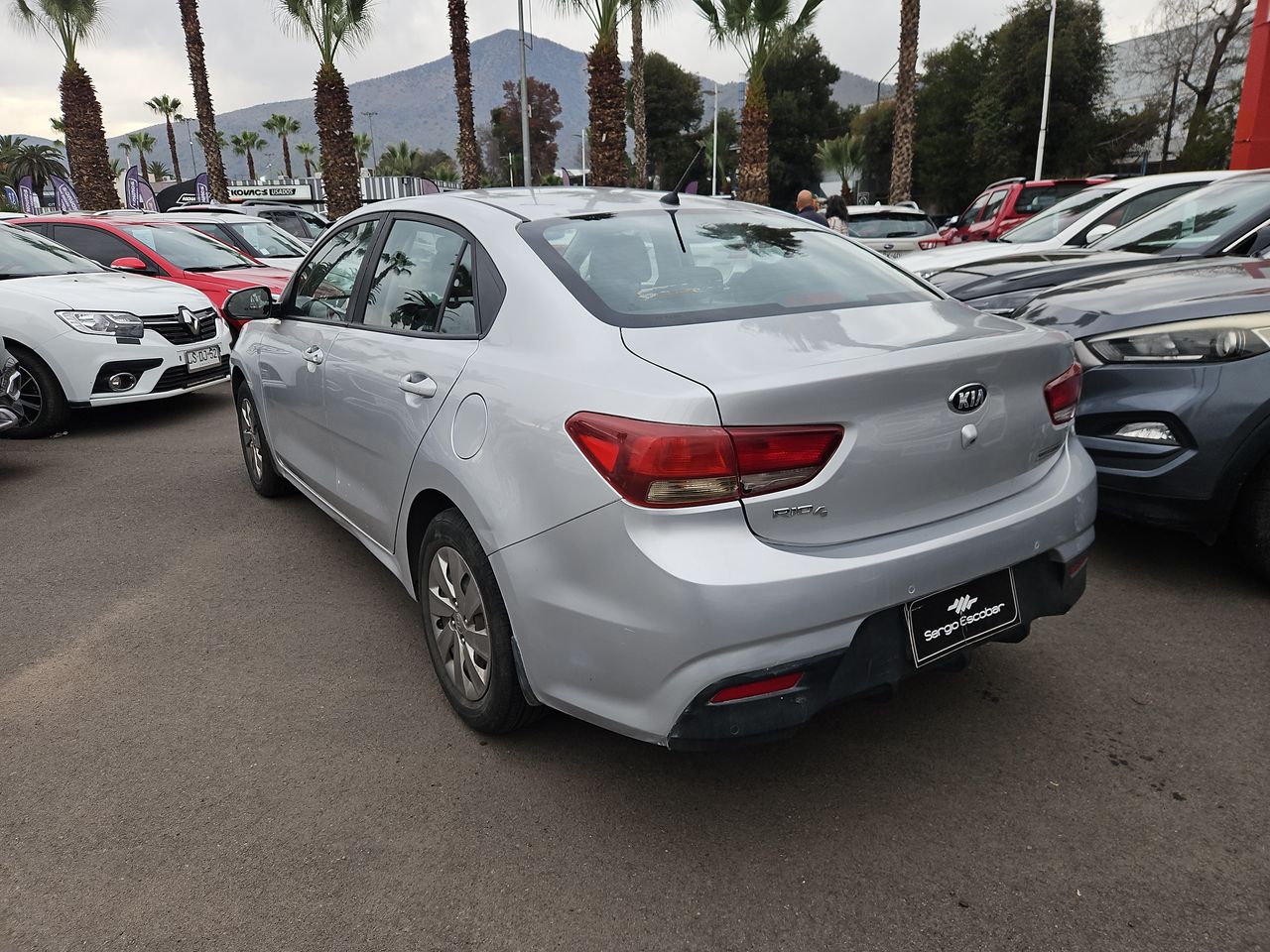 Kia Rio 4 Rio 4 Lx 1.4 2019 Usado en Usados de Primera - Sergio Escobar