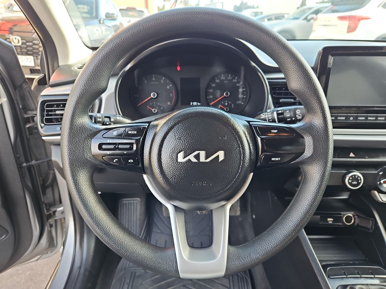 Kia Rio 5 Rio 5 Lx 1.4 2023 Usado en Usados de Primera - Sergio Escobar
