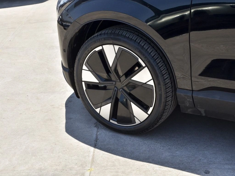 Volvo Ex30 Electrico Ultra E60 4x2 At 5p 2024 Usado  Usado en Webautos.cl