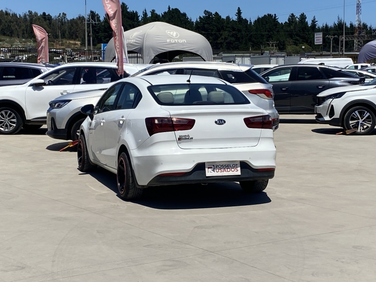 Kia Rio 4 Rio 4 Ex 1.4 2017 Usado en Rosselot Usados