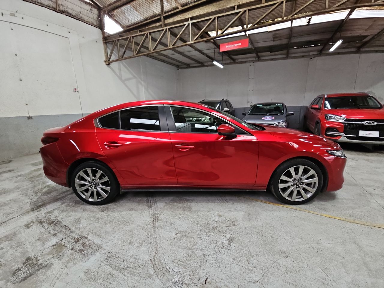 Mazda 3 3 Sedan 2.0 Aut 2023 Usado en Usados de Primera - Sergio Escobar