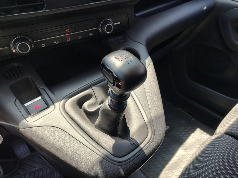 Peugeot Partner Partner L1 Pt Hdi 92 2024 Usado en Rosselot Usados