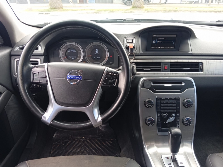 Volvo Xc70 3.2 Comfort S/t 2013 Usado Usado en Webautos.cl Volvo Xc70 3.2 Comfort S/t 2013 Usado Usado en Webautos.cl