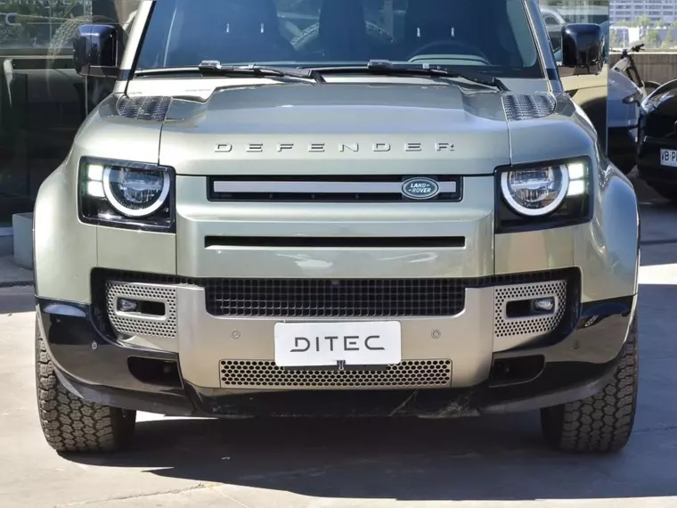 Land rover Defender 3.0 130 X-dynamic S Diesel 4x4 300hp At 5p 2024 Usado  Usado en Webautos.cl
