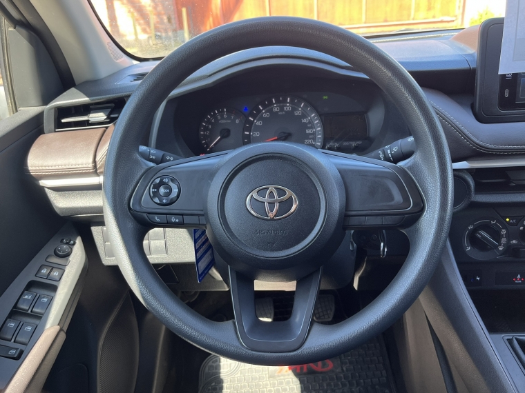 Toyota Yaris 1.5l I Mt 2025 Usado  Usado en Kovacs Usados