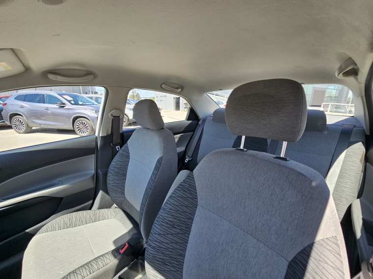 Kia Soluto Soluto Lx 1.4l 5mt Ac - 2225 2023 Usado en Rosselot Usados