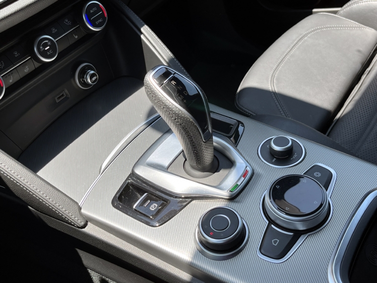 Alfa romeo Stelvio Super Awd 2.0 Aut 2023 Usado  Usado en BMW Premium Selection