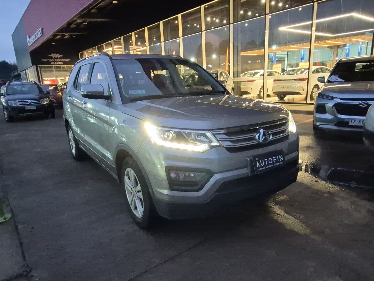 Changan Cx70 Cx70 Luxury 1.6 2019 Usado Usado en Webautos.cl Changan Cx70 Cx70 Luxury 1.6 2019 Usado Usado en Webautos.cl