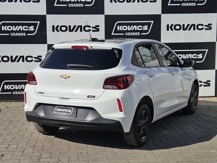 Chevrolet Onix Hb Lt Mt 2023 Usado  Usado en Kovacs Usados